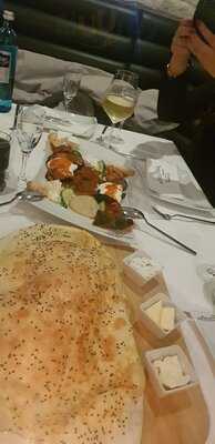 Black & White Türkisches Restaurant & Cafe