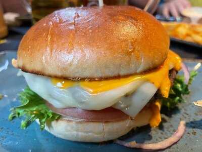 Peter Pane - Hamburg Turnhalle