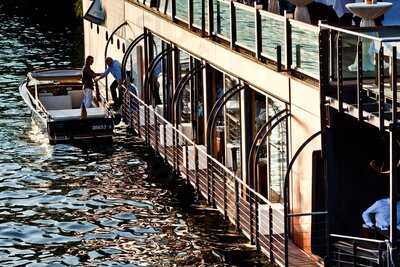 Patio Restaurant Am Wasser