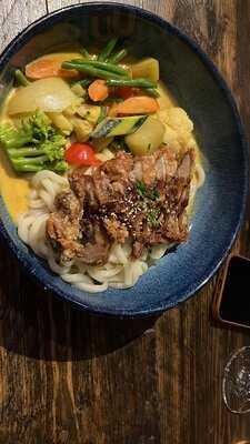 Royals & Rice Berlin