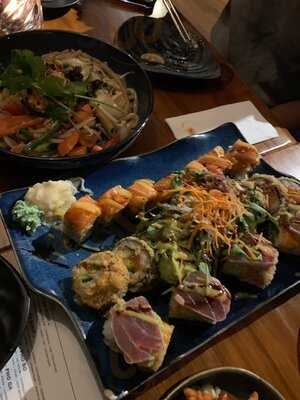 Royals & Rice Berlin