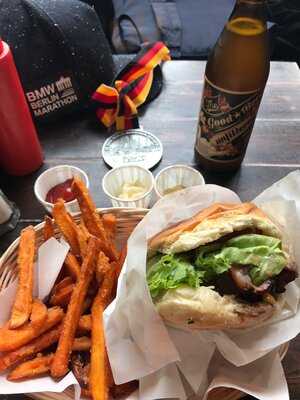 Tommi's Burger Joint, Invalidenstr., Mitte, Berlin
