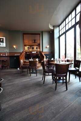 Tiefenthal Bar Restaurant