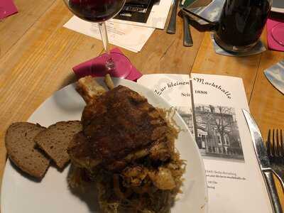 Zur Kleinen Markthalle