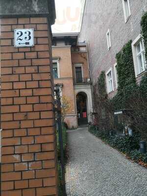 Photo 3