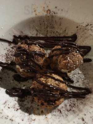 La Buvette Steakhouse