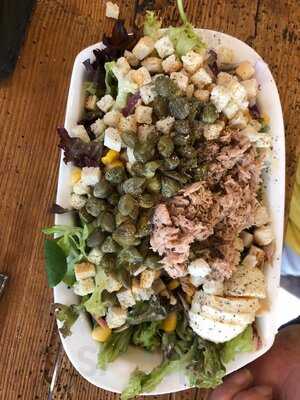 Little Green Rabbit - Checkpoint Charlie