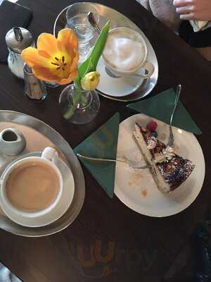 Klein Und Kaiserlich