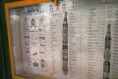 Das Haus Der 100 Biere