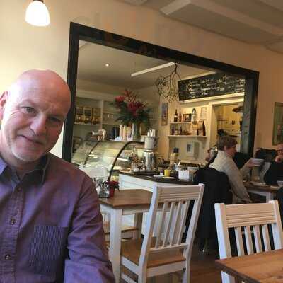 Cafe Luise Kleine Backerei