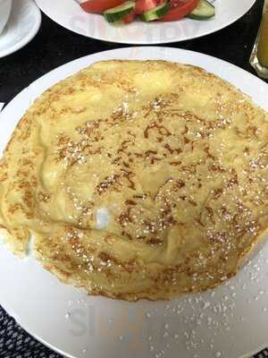 Kostbar Bistro Café