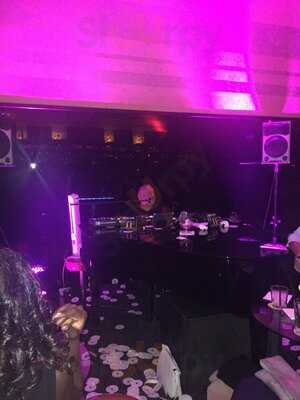 The Unique Bar Berlin