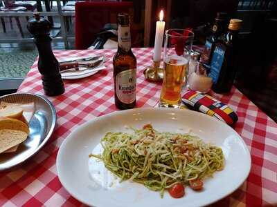 Trattoria Piazza Rossa