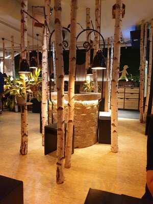 Hans Im GlÜck Burgergrill & Bar