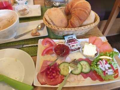 Hüftgold Cafe & Bistro