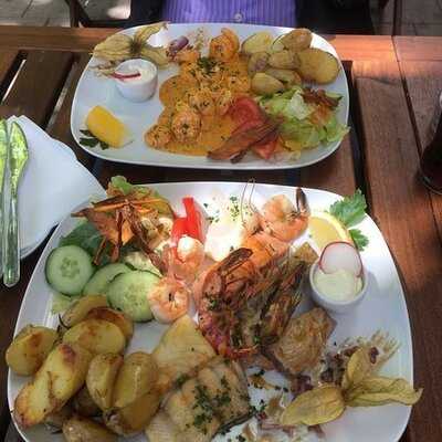 Altuna Fisch & Çiğköfte