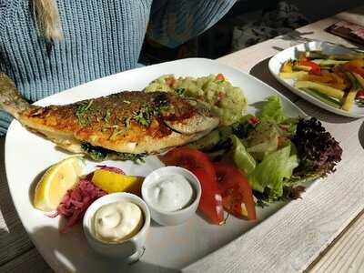 Altuna Fisch & Çiğköfte