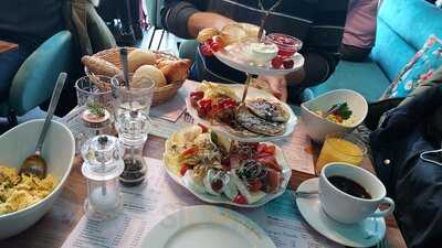 Mit Freundlichen Grüßen