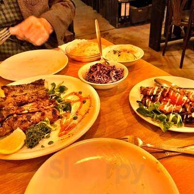 Djimalaya - Hummus & Grill