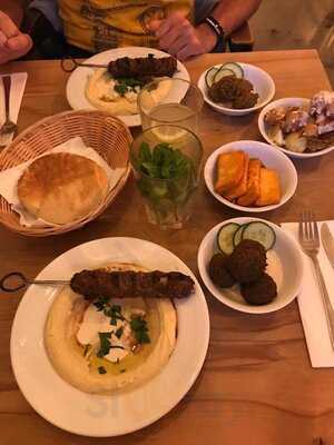 Djimalaya - Hummus & Grill