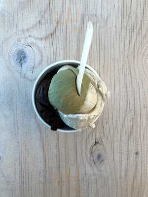 Delzepich Eis - Pures Glück