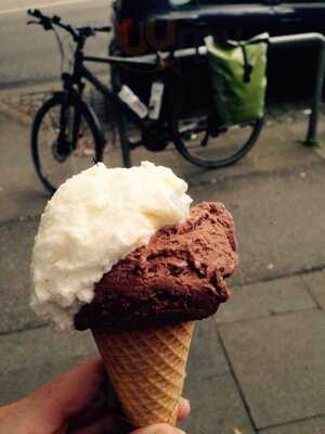 Delzepich Eis - Pures Glück