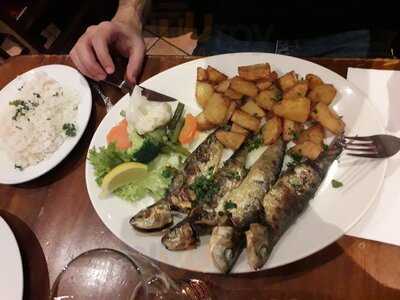 Gomes Da Silva Virgilio Restaurant O Farol