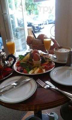 Cafe Gestern Heute & Morgen