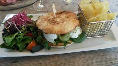 Vineyard Hamburg Gmbh