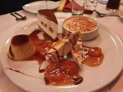 Avelino Tapas Y Vino