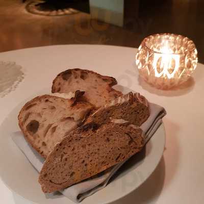 Cinco By Paco Peréz