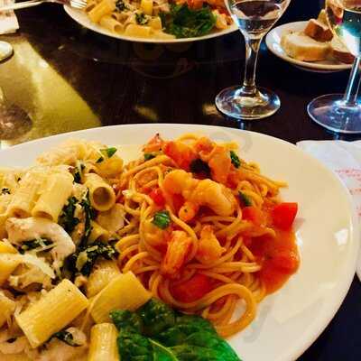 Cafe Bistro Casareccio