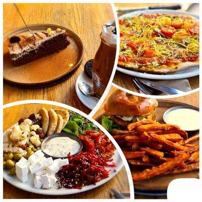 Froindlichst - The Vegan Musketeers