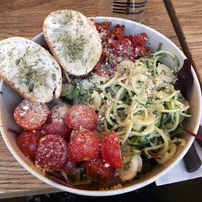 Froindlichst - The Vegan Musketeers