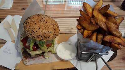 Manhattan Burger