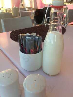 Fabrics Im Nhow Hotel Berlin