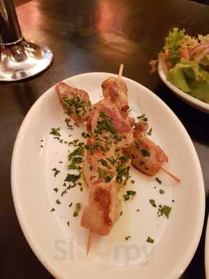 Gil Restaurant & Bar