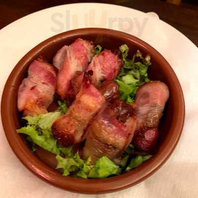 Gil Restaurant & Bar