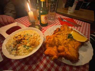 Mutzenbacher Schnitzel Puff