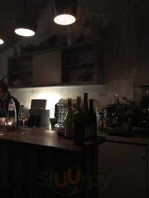 Calistoga Wine Saloon