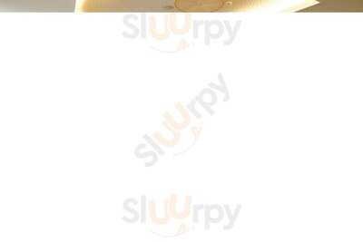 Restaurant River View