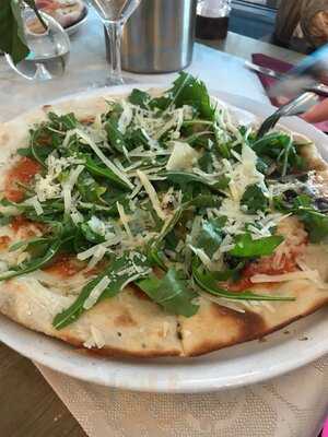 Tunici Restaurants 12 Apostel