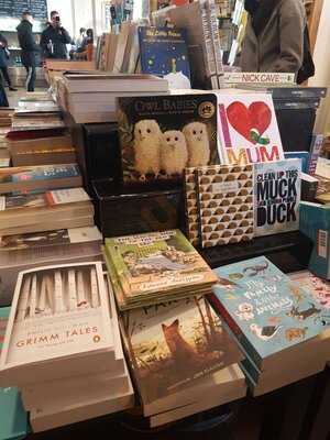 Shakespeare And Sons