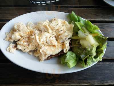 Krögers Kleine Schwester