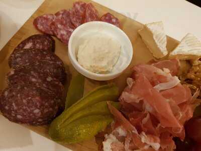 Vinoteca Berlin Weinbar - Ex-alto Adige