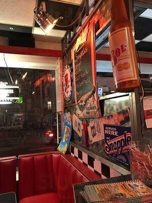 Hollywood Canteen Iii