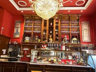 Roncalli Grand Café