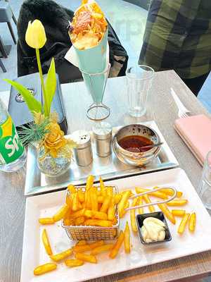 Sarioglu Döner Queen