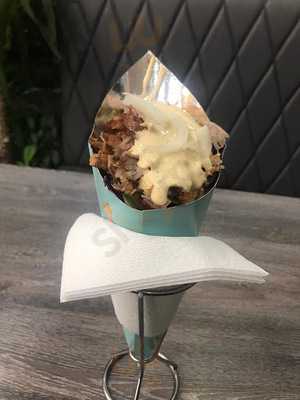 Sarioglu Döner Queen