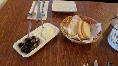 La Famiglia Ristorante